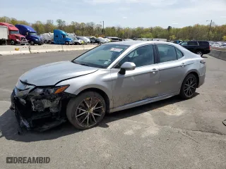 2023 Toyota Camry SE with VIN 4T1G11AK6PU153532, listed as a Copart auction lot 53159845 with 40,867 mi miles and Salvage Title. Bid and sale history available at carsss.com. Image 1.
