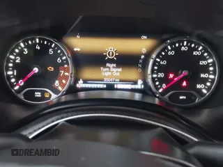 2021 Jeep Renegade Latitude с VIN ZACNJDBB2MPM58595, выставлен на аукционе IAAI как лот 41544532 с пробегом 35 047 миль миль и . История ставок и продаж доступна на DreamBid. Изображение 7.