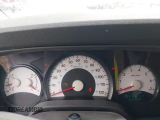 2005 Dodge Durango SXT с VIN 1D4HB38N55F575894, выставлен на аукционе IAAI как лот 42257542 с пробегом 260 069 миль миль и . История ставок и продаж доступна на DreamBid. Изображение 7.