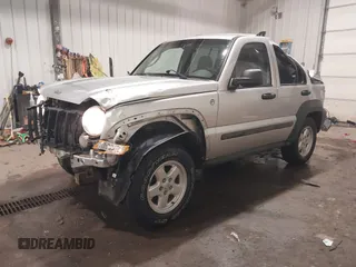 2007 Jeep Liberty Sport z VIN 1J4GL48K47W694423, wystawiony jako IAAI lot #41452077 z przebiegiem 159 502 mil mil oraz . Historia ofert i sprzedaży dostępna na DreamBid. Obrazek 2.