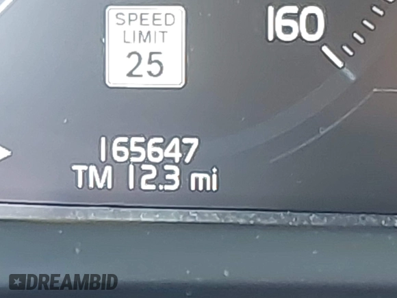 2017 Volvo XC90 Inscription with VIN YV4A22PL7H1142570, listed as a IAAI auction lot 41173079 with 165,647 mi miles. Bid and sale history available at carsss.com. Image 15.