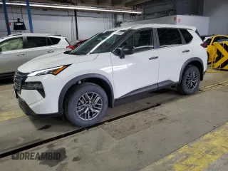 2025 Nissan Rogue S z VIN 5N1BT3AB7SC780254, wystawiony jako Copart lot #54421935 z przebiegiem 440 mil mil oraz Czysty tytuł • Clean title. Historia ofert i sprzedaży dostępna na DreamBid. Obrazek 1.