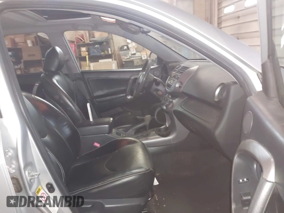 2008 Toyota RAV4 Sport with VIN JTMZD32V685079551, listed as a IAAI auction lot 41675514 with 255,811 mi miles and . Bid and sale history available at DreamBid. Image 5.