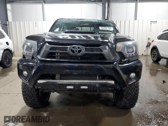 2012 Toyota Tacoma with VIN 3TMMU4FN9CM045018, listed as a Copart auction lot 86800104 with 205,942 mi miles and Salvage title. Bid and sale history available at DreamBid. Image 5.