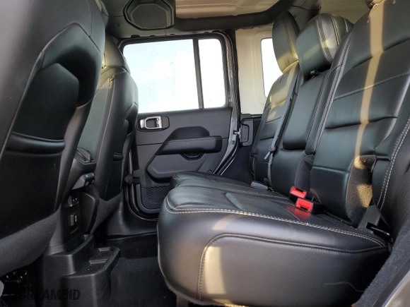 2019 Jeep Wrangler Unlimited Sahara with VIN 1C4HJXEG5KW621250, listed as a Copart auction lot 84303924 with 61,361 mi miles and Salvage Title. Bid and sale history available at carsss.com. Image 12.