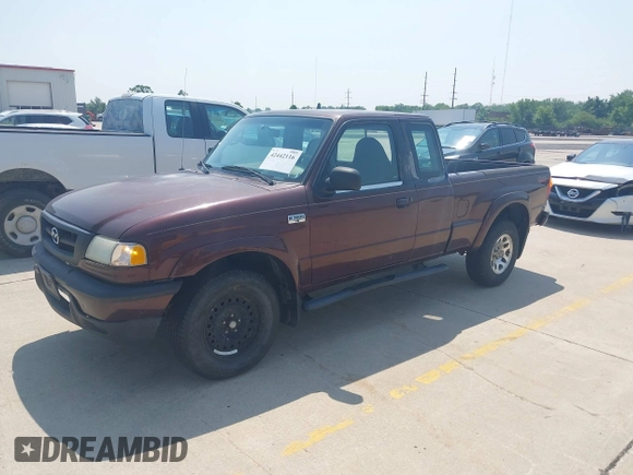 2003 Mazda B-Series Truck DS z VIN 4F4YR16V73TM06787, wystawiony jako IAAI lot #42442116 z przebiegiem 260 964 mil mil oraz . Historia ofert i sprzedaży dostępna na DreamBid. Obrazek 2.