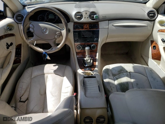 2007 Mercedes-Benz CLK-Class 5.5L with VIN WDBTK72F47F224170, listed as a Copart auction lot 70914174 with 182,806 mi miles and Non Repairable. Bid and sale history available at carsss.com. Image 8.