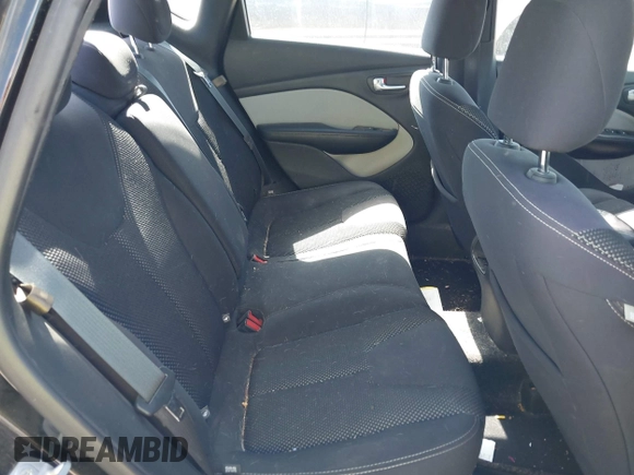 2015 Dodge Dart SXT with VIN 1C3CDFBB6FD266972, listed as a IAAI auction lot 42262972 with 130,470 mi miles and . Bid and sale history available at DreamBid. Image 8.