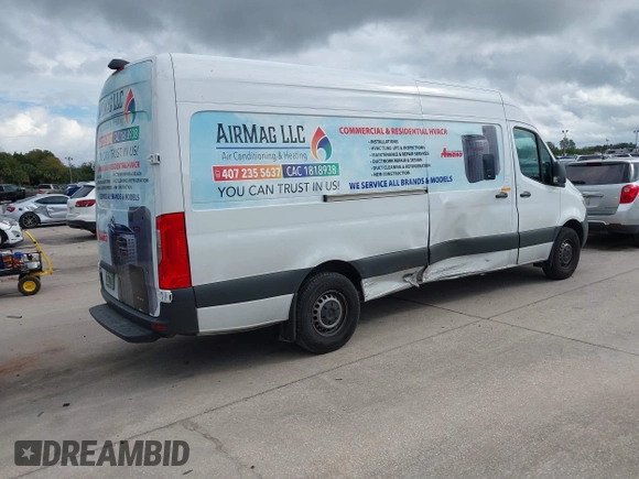2023 Mercedes-Benz Sprinter Cargo Cargo with VIN W1Y40CHY0PT160400, listed as a IAAI auction lot 41053500 with 31,226 mi miles and . Bid and sale history available at carsss.com. Image 4.