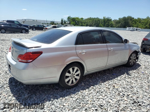 2007 Toyota Avalon XL with VIN 4T1BK36B67U239984, listed as a Copart auction lot 55327115 with 186,674 mi miles and Clean Title. Bid and sale history available at DreamBid. Image 3.