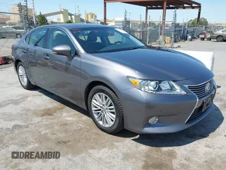 2014 Lexus ES 330 z VIN JTHBK1GG1E2133260, wystawiony jako IAAI lot #42443580 z przebiegiem 116 108 mil mil oraz . Historia ofert i sprzedaży dostępna na DreamBid. Obrazek 1.