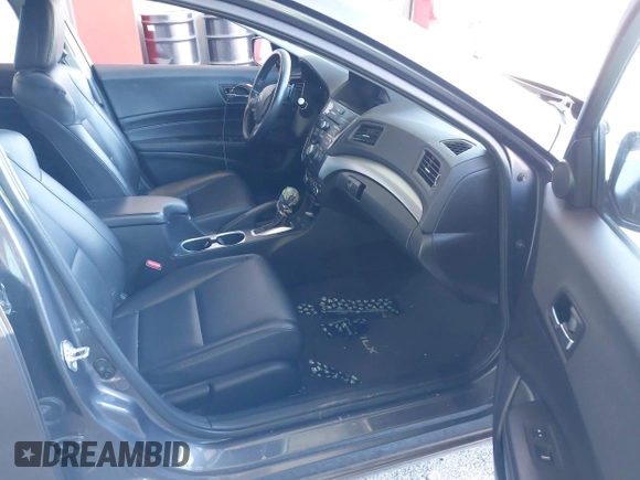 2018 Acura ILX with VIN 19UDE2F37JA000283, listed as a IAAI auction lot 41571812 with 79,843 mi miles and . Bid and sale history available at DreamBid. Image 5.