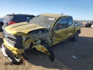 2023 Chevrolet Colorado 4WD Z71 with VIN 1GCPTDEK6P1124656, listed as a Copart auction lot 83483184 with 18,748 mi miles and Salvage Title. Bid and sale history available at DreamBid. Image 1.