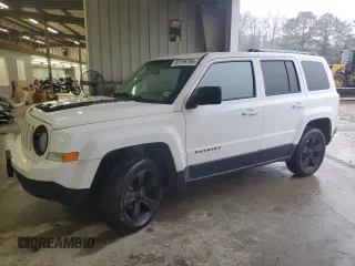 2017 Jeep Patriot Sport SE with VIN 1C4NJPBA2HD137656, listed as a Copart auction lot 45195785 with 105,000 mi miles and Salvage Title. Bid and sale history available at carsss.com. Image 1.