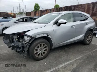 2019 Lexus NX 300 z VIN JTJYARBZ8K2125493, wystawiony jako Copart lot #54777975 z przebiegiem 103 313 mil mil oraz Szkody całkowita. Historia ofert i sprzedaży dostępna na DreamBid. Obrazek 1.