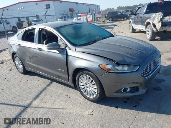2013 Ford Fusion SE Hybrid with VIN 3FA6P0LU8DR161079, listed as a IAAI auction lot 42064615 with 232,448 mi miles. Bid and sale history available at carsss.com. Image 1.
