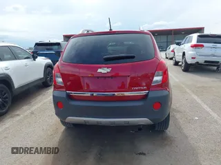 2014 Chevrolet Captiva Sport LS z VIN 3GNAL2EK8ES524280, wystawiony jako IAAI lot #42189302 z przebiegiem 101 142 mil mil oraz . Historia ofert i sprzedaży dostępna na DreamBid. Obrazek 16.