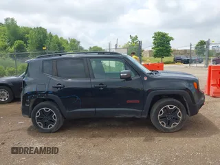 2016 Jeep Renegade Trailhawk with VIN ZACCJBCT7GPE27420, listed as a IAAI auction lot 42588078 with 129,458 mi miles and . Bid and sale history available at DreamBid. Image 13.