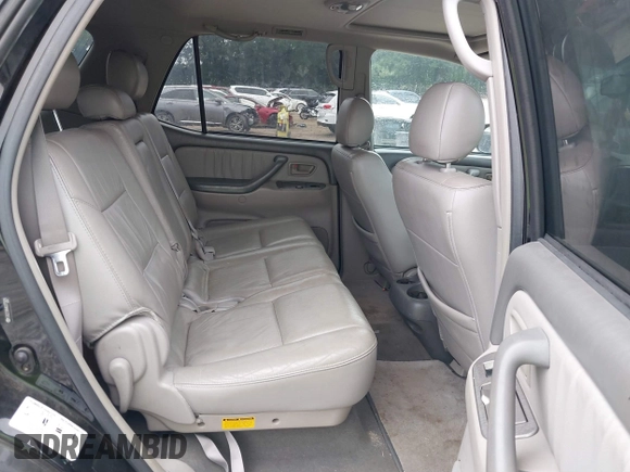 2006 Toyota Sequoia Limited with VIN 5TDZT38AX6S275829, listed as a IAAI auction lot 39725730 with 310,011 mi miles and . Bid and sale history available at DreamBid. Image 8.