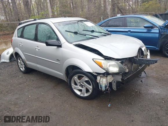 2004 Pontiac Vibe with VIN 5Y2SL64884Z462830, listed as a IAAI auction lot 42032992 with 239,464 mi miles. Bid and sale history available at carsss.com. Image 1.