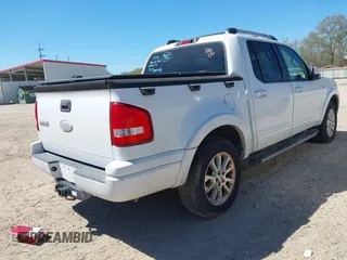 2007 Ford Explorer Sport Trac Limited z VIN 1FMEU33887UA07578, wystawiony jako IAAI lot #41777150 z przebiegiem 221 223 mil mil oraz . Historia ofert i sprzedaży dostępna na DreamBid. Obrazek 4.