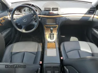 2008 Mercedes-Benz E-Class Luxury 3.5L with VIN WDBUF56X58B201358, listed as a Copart auction lot 53667265 with 105,596 mi miles and Clean Title. Bid and sale history available at carsss.com. Image 8.