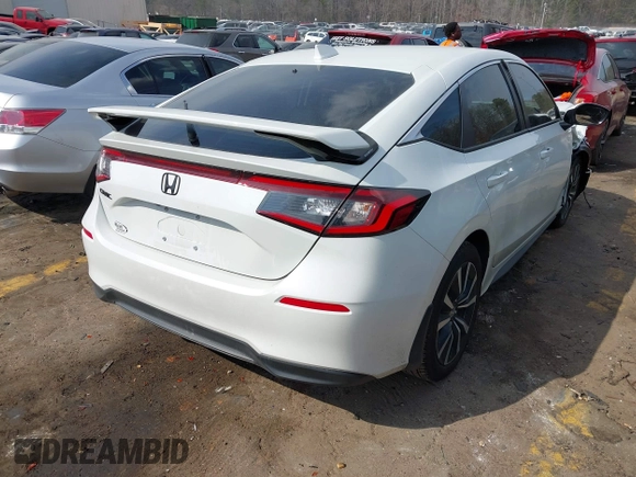 2024 Honda Civic EX-L z VIN 19XFL1H71RE027446, wystawiony jako IAAI lot #41687376 z przebiegiem 5 381 mil mil oraz . Historia ofert i sprzedaży dostępna na DreamBid. Obrazek 4.