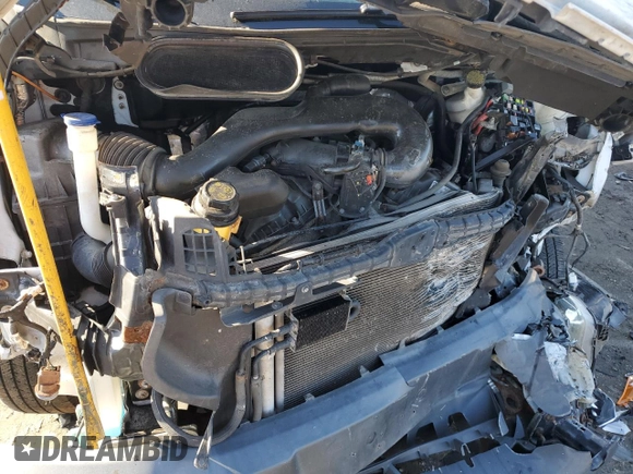 2015 Ford Transit Cargo z VIN 1FTNE1YM7FKA50119, wystawiony jako Copart lot #57963515 z przebiegiem Nie podano mil oraz Nie do naprawy • Non repairable. Historia ofert i sprzedaży dostępna na DreamBid. Obrazek 11.