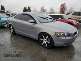 2007 Volvo C70 with VIN YV1MC68227J024154, listed as a Copart auction lot 81825304 with 137,893 mi miles and Clean Title. Bid and sale history available at carsss.com. Image 4.
