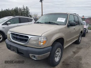2000 Ford Explorer XLT z VIN 1FMZU73E2YZB86817, wystawiony jako IAAI lot #41768075 z przebiegiem 226 718 mil mil oraz . Historia ofert i sprzedaży dostępna na DreamBid. Obrazek 6.