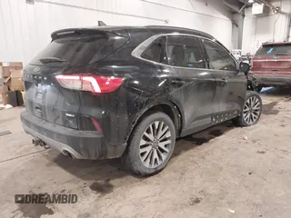 2020 Ford Escape Titanium с VIN 1FMCU9J95LUB09095, выставлен на аукционе IAAI как лот 41648235 с пробегом 68 474 миль миль и . История ставок и продаж доступна на DreamBid. Изображение 4.