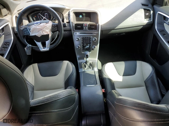 2016 Volvo XC60 T6 Drive-E with VIN YV449MRK1G2870631, listed as a Copart auction lot 51001985 with 99,255 mi miles and Salvage Title. Bid and sale history available at carsss.com. Image 8.