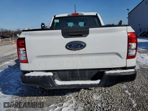 2024 Ford Ranger XL with VIN 1FTER4BHXRLE19815, listed as a Copart auction lot 43985445 with 34,304 mi miles and Salvage Title. Bid and sale history available at carsss.com. Image 6.