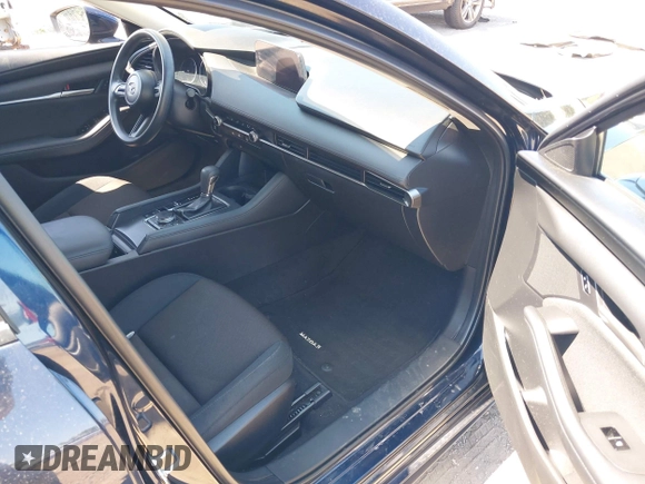 2021 Mazda 3 S with VIN JM1BPAALXM1341814, listed as a IAAI auction lot 42797513 with 32,167 mi miles and . Bid and sale history available at DreamBid. Image 5.