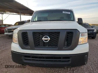 2021 Nissan NV Cargo S z VIN 1N6BF0KM8MN807301, wystawiony jako Copart lot #58608385 z przebiegiem 85 923 mil mil oraz Szkody całkowita. Historia ofert i sprzedaży dostępna na DreamBid. Obrazek 5.