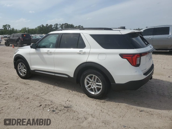 2025 Ford Explorer Active with VIN 1FMUK7DH7SGA38500, listed as a Copart auction lot 52371225 with Not Provided miles and Non Repairable. Bid and sale history available at carsss.com. Image 2.
