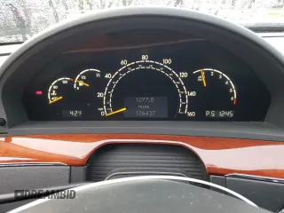 2006 Mercedes-Benz S 430 with VIN WDBNG83J56A480722, listed as a Copart auction lot 84189154 with 126,437 mi miles and Salvage Title. Bid and sale history available at carsss.com. Image 9.