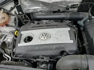 2017 Volkswagen Tiguan S с VIN WVGBV7AX4HK030452, выставлен на аукционе Copart как лот 85372145 с пробегом 69 863 миль миль и Списание • Salvage title. История ставок и продаж доступна на DreamBid. Изображение 16.