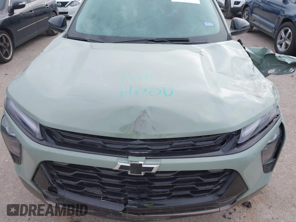 2025 Chevrolet Trax ACTIV with VIN KL77LKEP9SC009947, listed as a IAAI auction lot 41269360 with Not Provided miles. Bid and sale history available at carsss.com. Image 10.