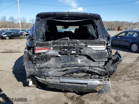 2025 Jeep Grand Cherokee Limited with VIN 1C4RJHBG9SC269354, listed as a Copart auction lot 42323925 with 1,701 mi miles and Salvage Title. Bid and sale history available at carsss.com. Image 6.