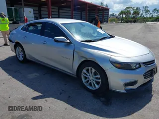 2018 Chevrolet Malibu LT with VIN 1G1ZD5ST5JF198467, listed as a IAAI auction lot 42570090 with 91,380 mi miles and . Bid and sale history available at DreamBid. Image 1.