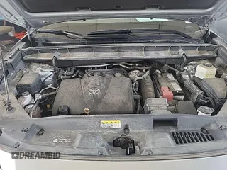 2021 Toyota Highlander XLE with VIN 5TDHZRBH0MS558143, listed as a IAAI auction lot 42859323 with 41,722 mi miles and . Bid and sale history available at DreamBid. Image 3.