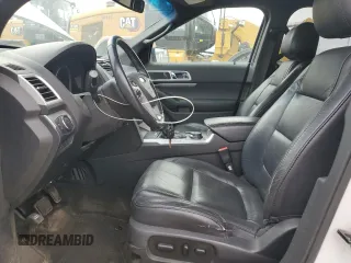 2014 Ford Explorer XLT z VIN 1FM5K8D81EGA71278, wystawiony jako Copart lot #57326605 z przebiegiem 286 778 mil mil oraz Szkoda całkowita • Salvage title. Historia ofert i sprzedaży dostępna na DreamBid. Obrazek 7.