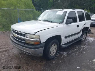 2005 Chevrolet Tahoe Z71 with VIN 1GNEC13T85R203611, listed as a IAAI auction lot 39482026 with 264,918 mi miles. Bid and sale history available at carsss.com. Image 18.