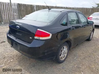 2008 Ford Focus SE with VIN 1FAHP35N38W241943, listed as a IAAI auction lot 41961279 with NaN miles. Bid and sale history available at carsss.com. Image 4.