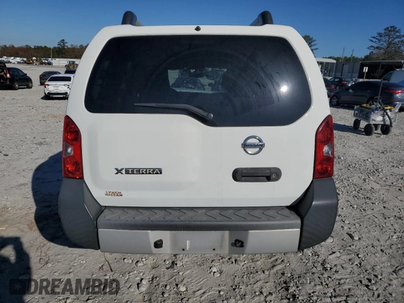 2015 Nissan Xterra S with VIN 5N1AN0NU8FN654558, listed as a Copart auction lot 84095684 with 232,450 mi miles and Clean Title. Bid and sale history available at DreamBid. Image 6.