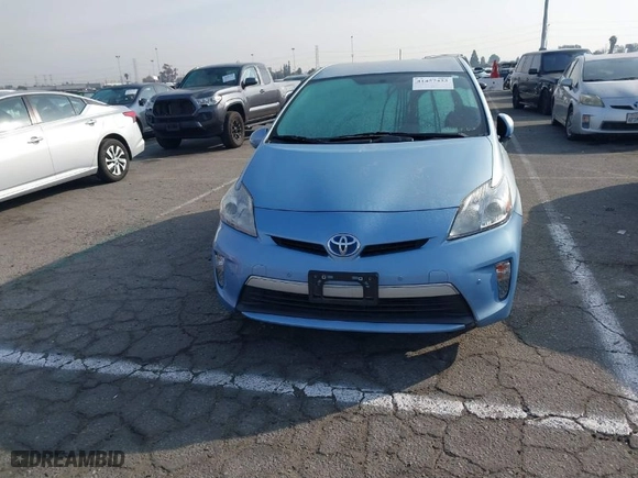 2013 Toyota Prius Plug-In with VIN JTDKN3DP2D3043732, listed as a IAAI auction lot 41457433 with 61,575 mi miles. Bid and sale history available at carsss.com. Image 12.