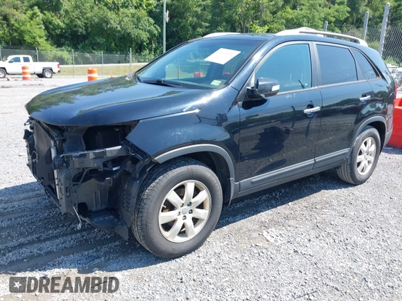 2013 Kia Sorento LX with VIN 5XYKT3A65DG414072, listed as a IAAI auction lot 42602334 with 149,878 mi miles and . Bid and sale history available at DreamBid. Image 2.