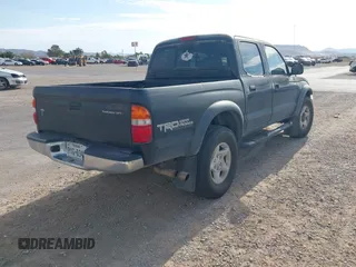 2004 Toyota Tacoma PreRunner z VIN 5TEGN92N44Z450219, wystawiony jako IAAI lot #42239758 z przebiegiem 152 024 mil mil oraz . Historia ofert i sprzedaży dostępna na DreamBid. Obrazek 4.