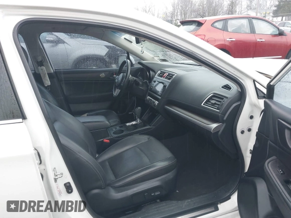 2015 Subaru Legacy Limited z VIN 4S3BNBL65F3059610, wystawiony jako IAAI lot #41039941 z przebiegiem 170 334 mil mil oraz . Historia ofert i sprzedaży dostępna na DreamBid. Obrazek 5.